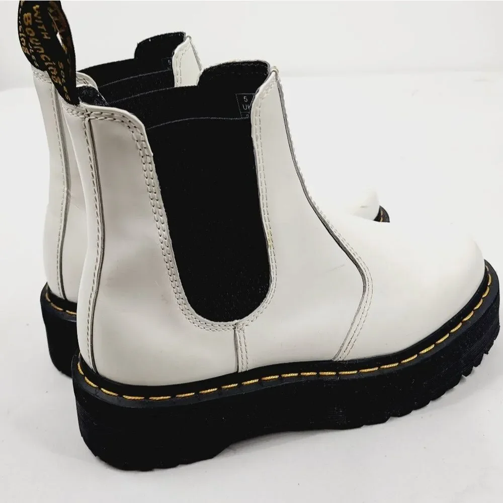 Dr. Martens 2976 Quad white Chelsea boots size 7